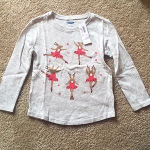 🎉HP🎉 2T Ballerina Reindeer Shirt